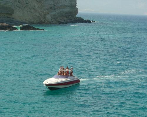 Cruise to Anafi Island with "Heaven Can Wait"